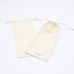 Pochette en coton naturel écologique, emballage en tissu, sac à cordon pour cadeau, sac à provisions en coton mousseline biologique avec cordon en coton - Product Image 3