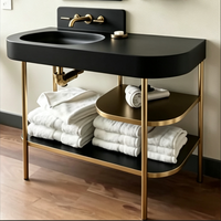 Lavabo en céramique avec structure métallique sur mesure, finition plaqué or, meuble-lavabo lourd, console de salle de bain avec pieds en métal