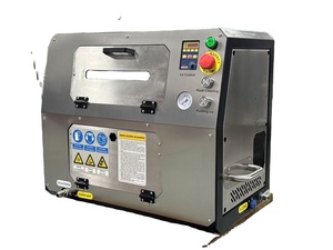 Sistema di Sabbiatura a Ghiaccio Secco a Pressione con Blocco della Ricetta per Ridurre il Consumo di Ghiaccio e Prevenire l'Uso Non Inteso - Product Image 4