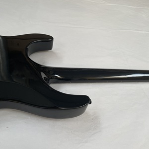 Guitarra Eléctrica Negra KH202 Signature de Kirk Hammett KH-WZ con Incrustaciones de Calaveras, Envío Rápido - Product Image 3