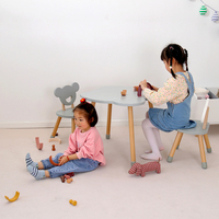 Meubles pour enfants d'âge préscolaire chaise de table en forme d'ours table et chaise de fête pour enfants en bois