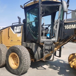 Motoniveladora de ruedas usada de tamaño pequeño Caterpillar 160M Original de EE. UU. a la venta - Product Image 5