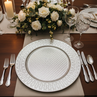 Assiettes de présentation dorées en PP durables et réutilisables de 13 pouces, motif personnalisé de luxe pour mariages, anniversaires, dîners et réceptions