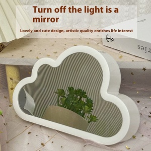 Luce Notturna Creativa Fai-da-Te a Forma di Nuvola con Tulipani a LED Lampada con Specchio Acrilico Fiori Artificiali Decorazione per Camera da Letto Idea Regalo per la Casa - Product Image 5