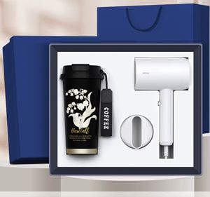 Coffret Cadeau d'Entreprise de Luxe IStapromo : Sèche-Cheveux Personnalisé avec Logo, Tasse Thermique à Café, Cadeau de Nouvel An, Cadeau Promotionnel d'Entreprise - Product Image 3