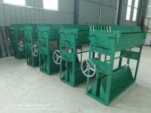 Équipement de fabrication de bougies <span class=keywords><strong>d</strong></span>'<span class=keywords><strong>anniversaire</strong></span> et photophore Machine de fusion de cire pour la fabrication de bougies Machines de fabrication de bougies en spirale - Product Image 6