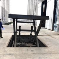 Monte-charge hydraulique sur rail personnalisé de 20 tonnes, hauteur de levage de 25 mètres, élévateur de marchandises électrique pour usine