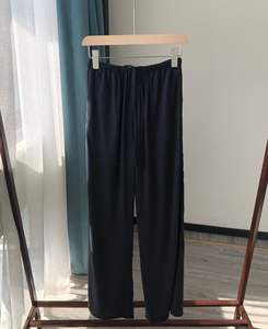 Pantalon d'été décontracté pour femme en satin de soie extensible, style américain, taille élastique, coupe droite, ample et large - Product Image 6