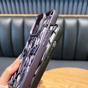 เคสโทรศัพท์ลายการ์ตูนสไปเดอร์แมนชุบเงินแฟชั่นสำหรับ iPhone 16 Pro Max - Product Image 3