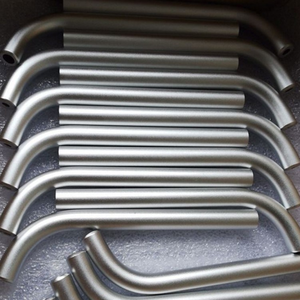 Giá nhà máy ống nhôm định hình 6063, ống nhôm uốn cong có lỗ, ren - Product Image 3