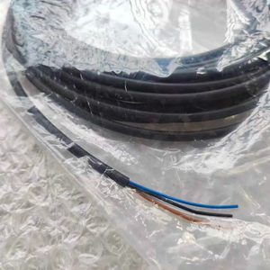 KEYENCE OP-87641 M12 L-shaped Connector <b>Cable</b> 10m Oil-resistant for FD-Q Series Clamp-on Flow Sensor OP 87641 - Product Image 4