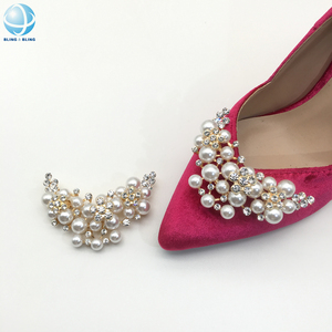 New Fashion Women <strong>Shoe</strong> Decoration <strong>Accessories</strong> White Pearl <strong>Shoe</strong> <strong>Clip</strong> <strong>on</strong> Upper Jewelry Rhinestone <strong>Shoe</strong> Buckle - Product Image 3