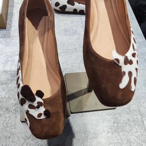 Zapatos planos estilo Mehrab color caqui con punta cuadrada para mujer, retro, suela suave, parte superior suave, casuales, para uso diario, mocasines sin cordones. - Product Image 5