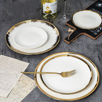 Assiettes de table en céramique de luxe nordique avec bord doré, 6, 8 et 10 pouces, pour steak, fruits, vaisselle occidentale, pour mariage