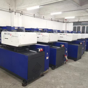 เครื่องฉีดพลาสติกอุตสาหกรรมขนาด 700 ตัน พร้อมระบบควบคุมอุณหภูมิอัจฉริยะสำหรับกันชนรถยนต์ - Product Image 3