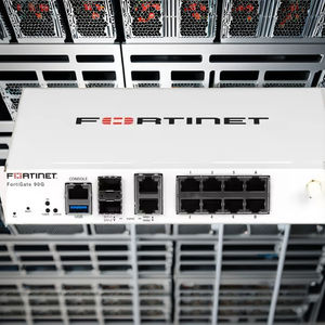 FortiGate <span class=keywords><strong>FortiWiFi</strong></span> <span class=keywords><strong>40F</strong></span>: Cortafuegos Compacto para Pequeñas Empresas - Product Image 5