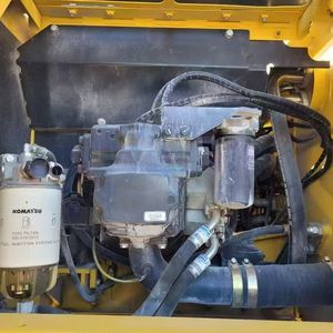 Offre Spéciale! Excavatrice hydraulique Komatsu PC210LC 21T de fabrication japonaise | Chenille d'occasion pour travaux lourds - Product Image 6