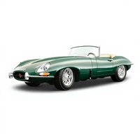 Bburago 1:8, Modelo de Auto Clásico de Metal, Coleccionable, con Diseño Realista, Ideal para Regalo