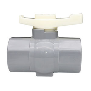 Robinet à bille compact en PVC de haute qualité, corps blanc, poignée rouge, pour l'alimentation en <span class=keywords><strong>eau</strong></span> <span class=keywords><strong>potable</strong></span> - Product Image 1