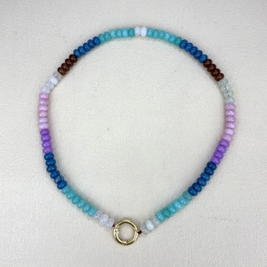 Collana Artigianale con Perline di Gemme Multicolore e Cristalli Arcobaleno, Chiusura a Molla Placcata Oro, Stile Spiaggia - Product Image 4