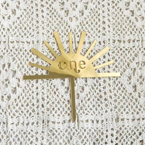 ท็อปเปอร์เค้กอะคริลิค ลายพระอาทิตย์สีทอง ตกแต่งด้วยน้ำผึ้งและความหวาน สำหรับงานวันเกิดเด็กแรกเกิด - Product Image 5