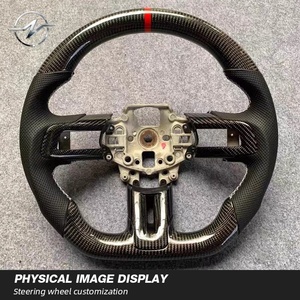 Volant de course en fibre de carbone avec éclairage LED personnalisé pour Ford Mustang GT modèles 2018-2019 - Product Image 5