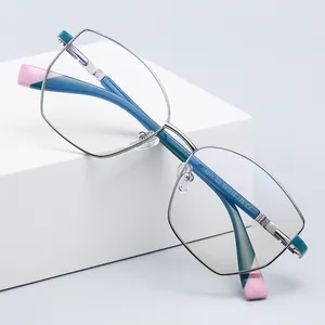 혁신적인 금속 안경 프레임 불규칙한 스타일 안경 프레임 광학 블루 라이트 차단 안경