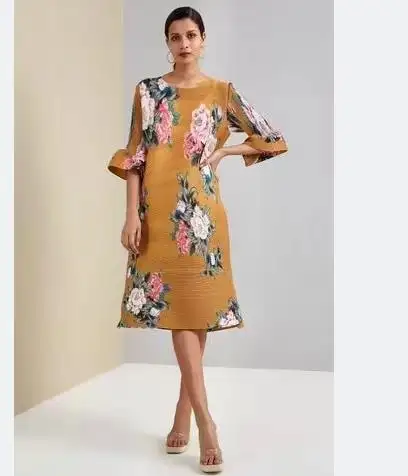 2023 New Arrival High-Quality Miyake Plus Size Flare Sleeve Flower Printed Knee Length Pleated Casual Dress For Women