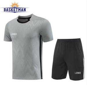 Самая продаваемая мужская повседневная футболка для футбола с круглым вырезом, сублимационная печать, униформа для команды/клуба, заготовка для индивидуального дизайна футбольной формы - Product Image 3