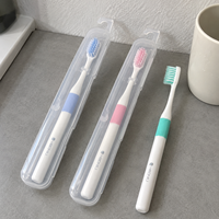 Brosse à dents manuelle portable pour adultes OEM & ODM, poils souples de 0,15 mm, brosse à dents de voyage avec étui pour usage quotidien à la maison et à l'hôtel