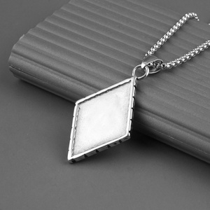 Colgantes y Dijes de Acero de Titanio 1% ER, Joyería de Moda Única al por Mayor, Collares de Acero Inoxidable, Colección One Percent - Product Image 6