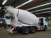 Camion malaxeur à béton HOWO à essieu unique, capacité de 12 mètres cubes, à vendre