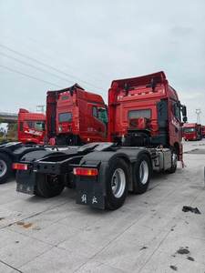 Camion tracteur FAW JH6 de performance éprouvée avec moteur Weichai >450 ch, capacité de charge de 11-20 tonnes pour le transport minier - Product Image 2