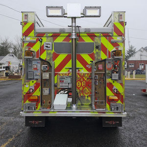 TY-SG अनुकूलन योग्य 3.5/4.2 मीटर हाई मस्ट सफेद एलईडी लाइट टॉवर के लिए न्यूमेटिक टेलीस्कोपिक, फायर ट्रक इंजन के लिए आईपी 65 दृश्य कार्य 2*200w - Product Image 3