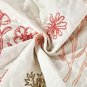 Juego de Cubrecama Acolchado de 3 Piezas, 100% Poliéster, Tamaño King, Jacquard Beige con Estampado Floral, Fundas de Almohada, Cubrecamas, 200 Hilos, Antiestático - Product Image 2