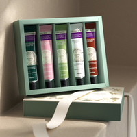 Prix de gros Crème pour les mains biologique avec fonction blanchissante Mini lotion hydratante et hydratante Coffret cadeau Logo privé
