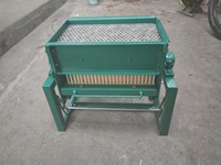 Petite machine manuelle portable pour la fabrication de craie / Machine à fabriquer des craies / Machine à craie scolaire à moule unique pour tableau noir (Cameroun)