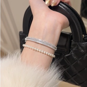 <span class=keywords><strong>Bracelet</strong></span> pour femme Gestapa plaqué or, modèle industriel lourd, serti <span class=keywords><strong>de</strong></span> diamants carrés en rangée, <span class=keywords><strong>de</strong></span> diamants brillants et <span class=keywords><strong>de</strong></span> diamants incrustés effet rivière d'étoiles, <span class=keywords><strong>de</strong></span> qualité supérieure - Product Image 3