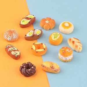 Jouets alimentaires en résine, ornements de pain et de desserts, coques de téléphone DIY, pinces à cheveux, accessoires, maisons de poupées, jouets et petites décorations pour la maison - Product Image 2
