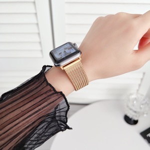 RYB New Look doux pour la peau boucle magnétique maille milanaise <span class=keywords><strong>Bracelet</strong></span> en métal en acier inoxydable pour <span class=keywords><strong>Apple</strong></span> <span class=keywords><strong>Watch</strong></span> Series 10 9 <span class=keywords><strong>8</strong></span> - Product Image 6