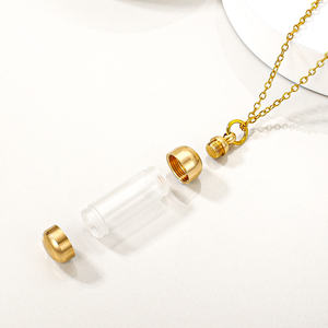 Collar con Colgante de Urna Funeraria Personalizada y Moderna, Tipo Botella de Perfume, Abrible, de Acero Inoxidable Chapado en Oro, Recuerdo Conmemorativo - Product Image 4