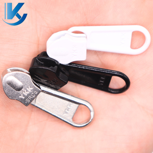 في المخزون الأصلي YKK05R DFL / DFBL سحاب مجتذب No.5 نايلون سحاب <span class=keywords><strong>YKK</strong></span> - Product Image 6