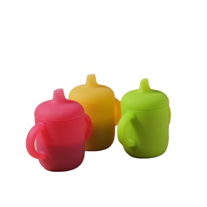 Gobelet en silicone transparent sans BPA pour bébé, personnalisable OEM, tasse d'apprentissage en gel de silice pour tout-petits, gobelet d'apprentissage en silicone pour bébé - Product Image 1