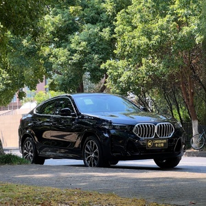 Voiture d'occasion BMW X6 XDrive30i <span class=keywords><strong>M</strong></span> <span class=keywords><strong>Sport</strong></span> 2.0T LHD <span class=keywords><strong>2023</strong></span>, 16800 km, 8AT, 48V, essence, coupé SUV, garantie disponible, en stock - Product Image 3