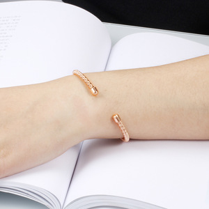 Pulsera de Cable de Acero Inoxidable de 63 mm, Diseño Abierto, Joyería de Moda Unisex, Oro Rosa, Oro Negro - Product Image 2