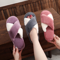 Sandal Musim Dingin Model Open-Toe untuk Wanita Pria Pasangan, Ringan, Empuk, Anti-Selip, Bulu Imitasi, Tren Pabrik, Open Toe