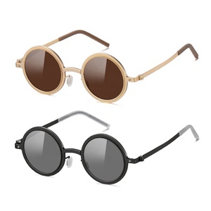 New thời trang xoay có thể điều chỉnh màu sắc thay đổi <span class=keywords><strong>Chromatic</strong></span> <span class=keywords><strong>Sunglasses</strong></span> UV400 cao minh bạch phân cực rõ ràng 5200 loạt - Product Image 1