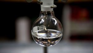 Diethylene glycol monoethyl Ether 111-90-0สีน้ำมัน - Product Image 4