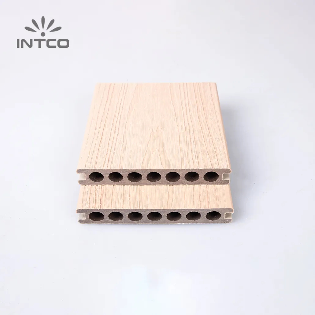 Intcoホット販売チーク材フローリング木製プラスチック複合ガーデンフローリングエンボス加工3D屋外WPCデッキ
