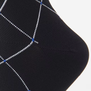JIN PENG Chaussettes de compression athlétiques personnalisées à motifs animaux et fruits pour femmes et hommes, favorisant la circulation et idéales comme cadeaux de Noël - Product Image 6